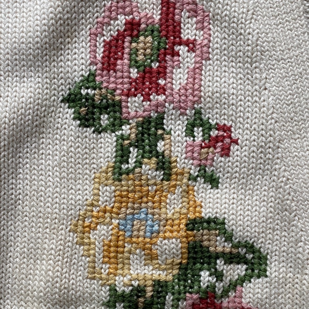 Vintage J H Collectibles Cream Floral Button-Up Sweater Vest - Picture 7 of 10
